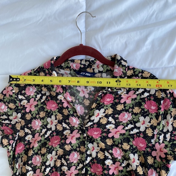 Vintage Floral Romper - Picture 10 of 13